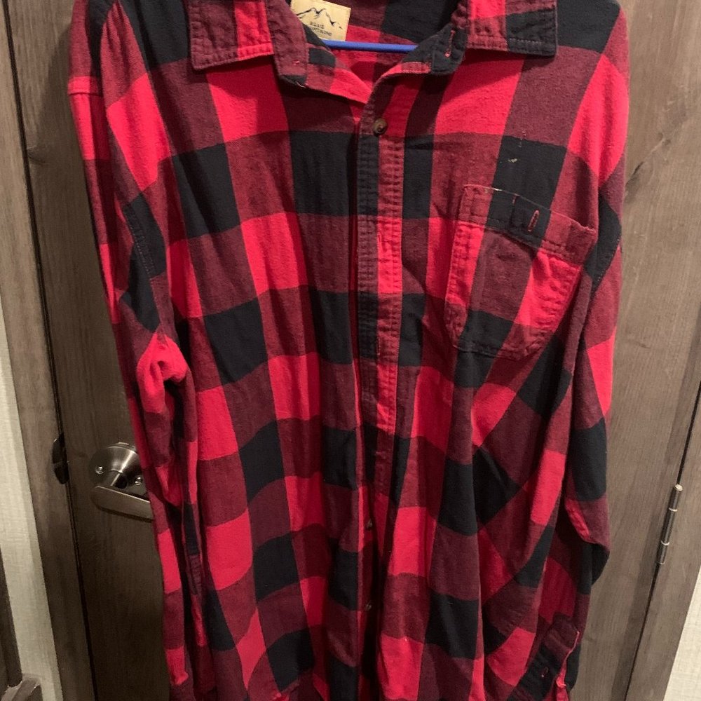 Blue Mountain Long Sleeve Flannel